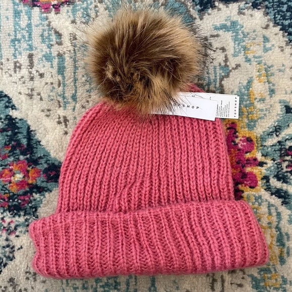 New TOPSHOP pink Casual Beanie - Picture 2 of 5